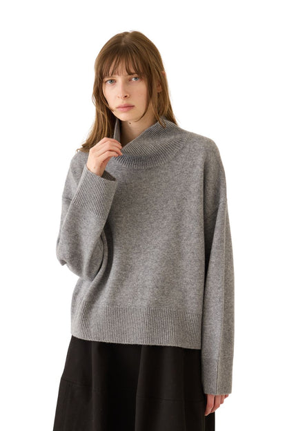 Enid Turtleneck Sweater in Ash Grey