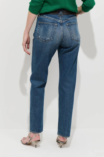 Jane Mid Rise Straight Jean in Eze Wash