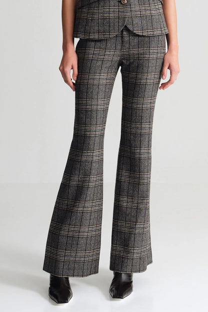 Annie Pant in Keighly Plaid Grey by Cara Cara