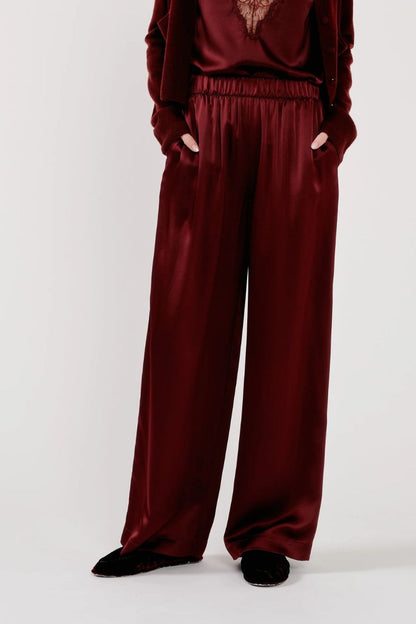 Brynn High Rise Wide Leg in Cabernet