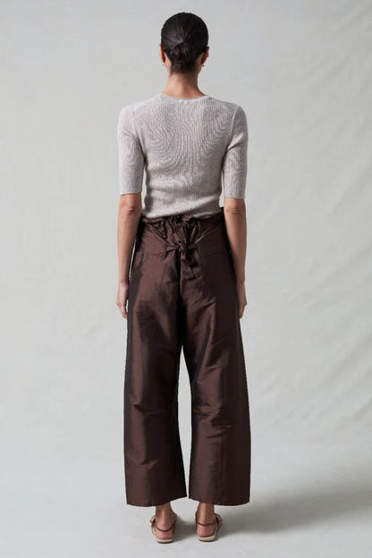 Techno Taffeta Barrel Pant in Chocolate