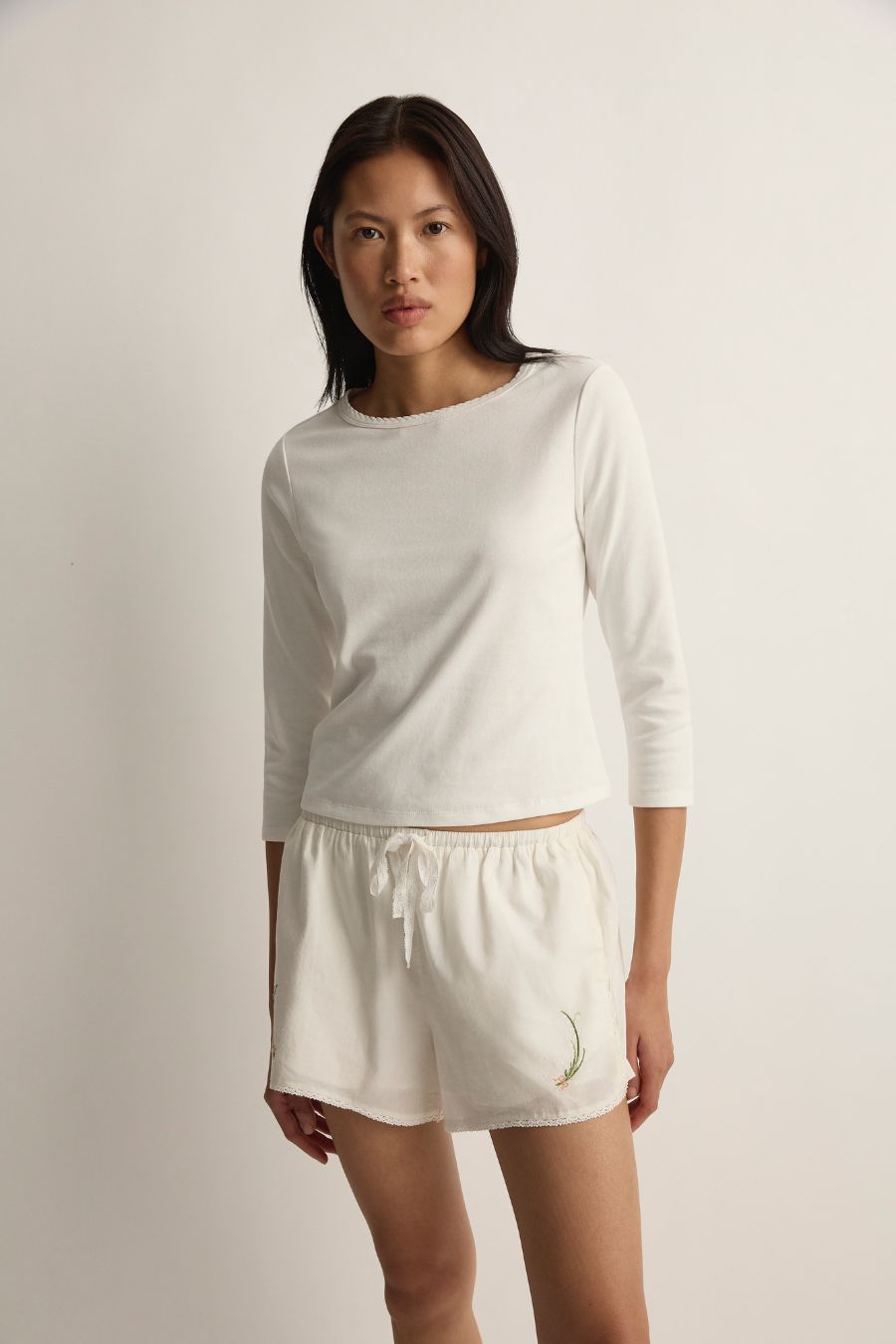 Valley Short in Cream