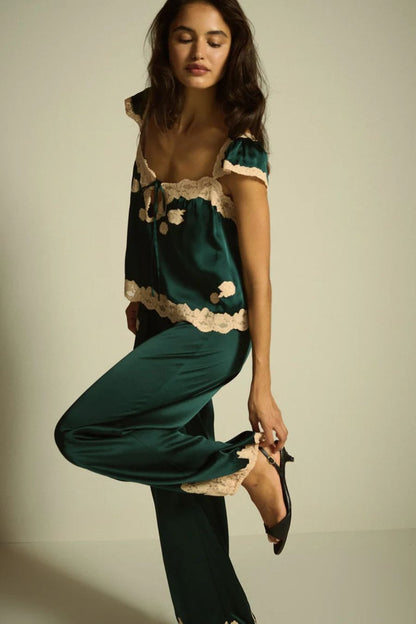 Yaria Pant in Scarab