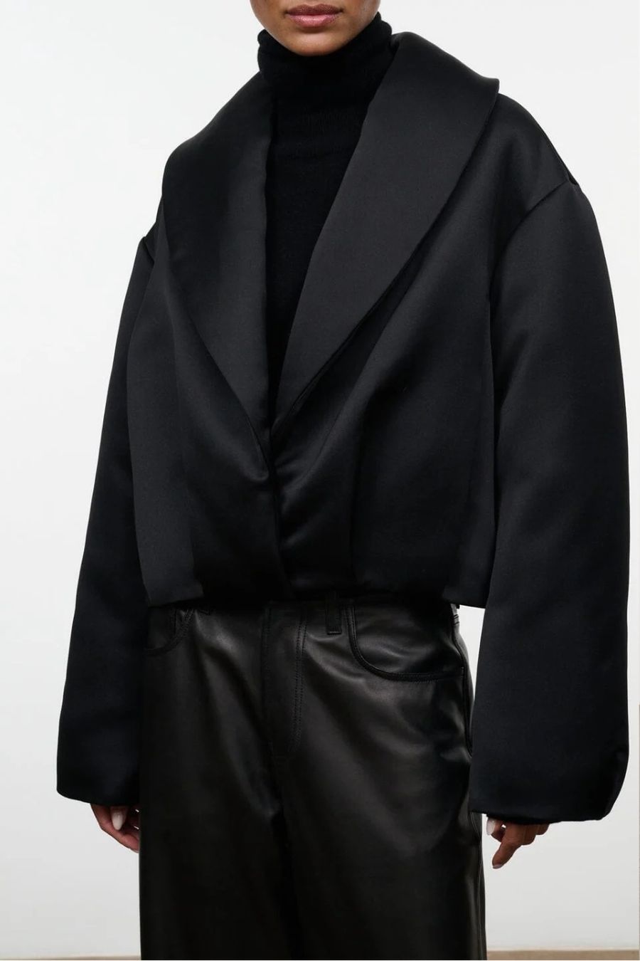 Romeo Jacket in Black