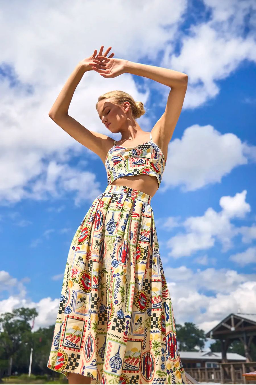 Eva Skirt in Coastal Conversation