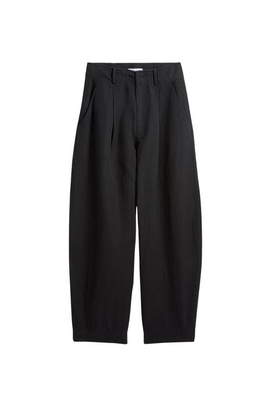 Bari Crop Trouser in Black