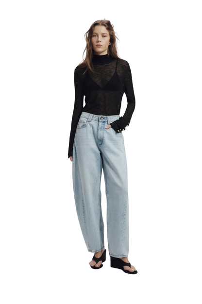 Stevie Barrel Ankle Jean in Light Wash