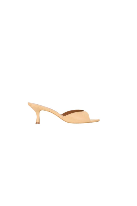 Brigitte Mule in Porcini