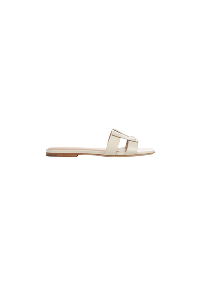 Via Slide Sandal in Ecru