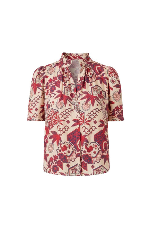 Winnie Crimson Hive Shirt in Off-White