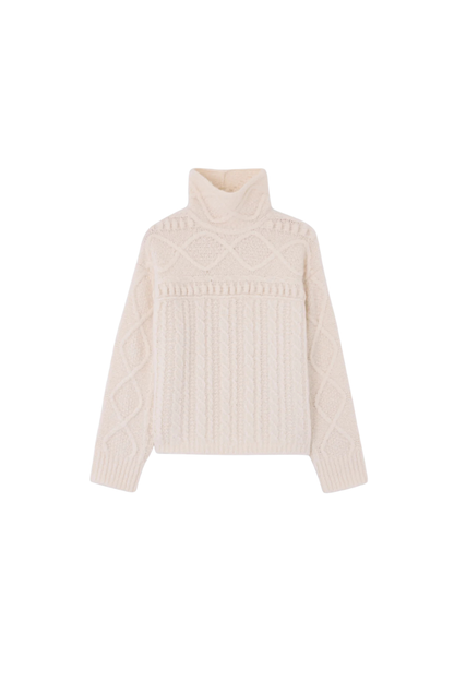 Super Cloud Turtleneck in Cream