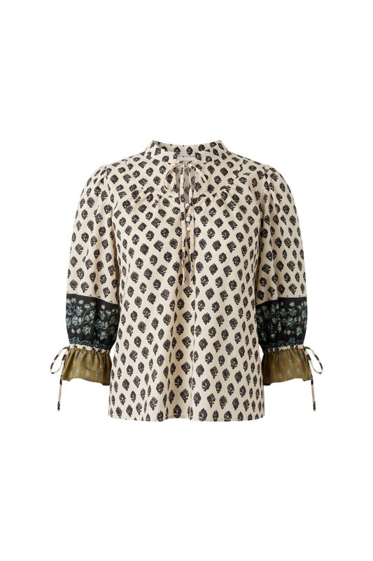 Rory Top in Thistle & Vine Cream