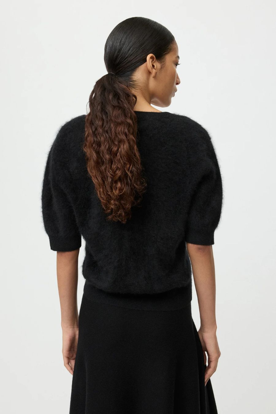 Brushed V-neck T-shirt in Black