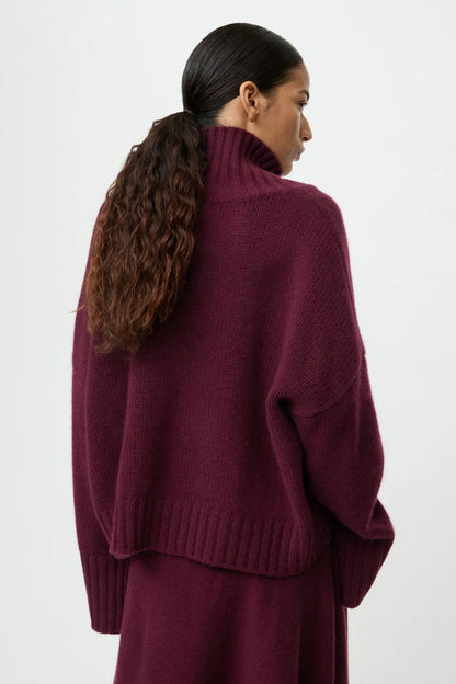 Girlfriend Turtleneck in Bordeaux