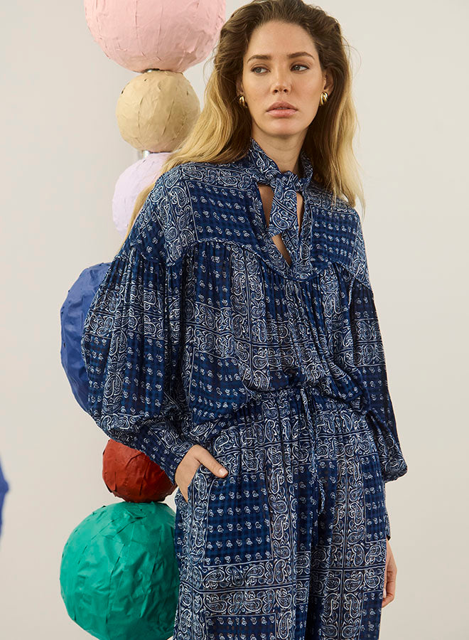 Celeste Blouse in Inkwell Paisley