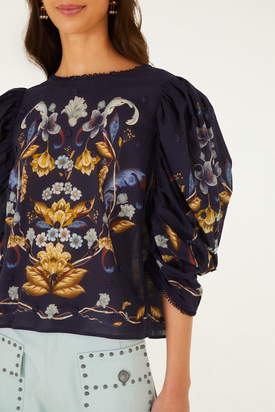 Golden Nature Flower Puff Sleeve Blouse