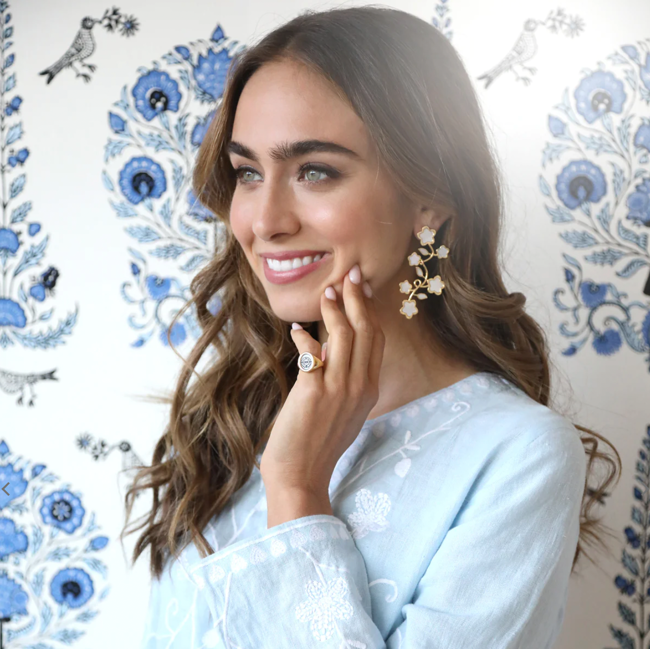 Lilia Chandelier