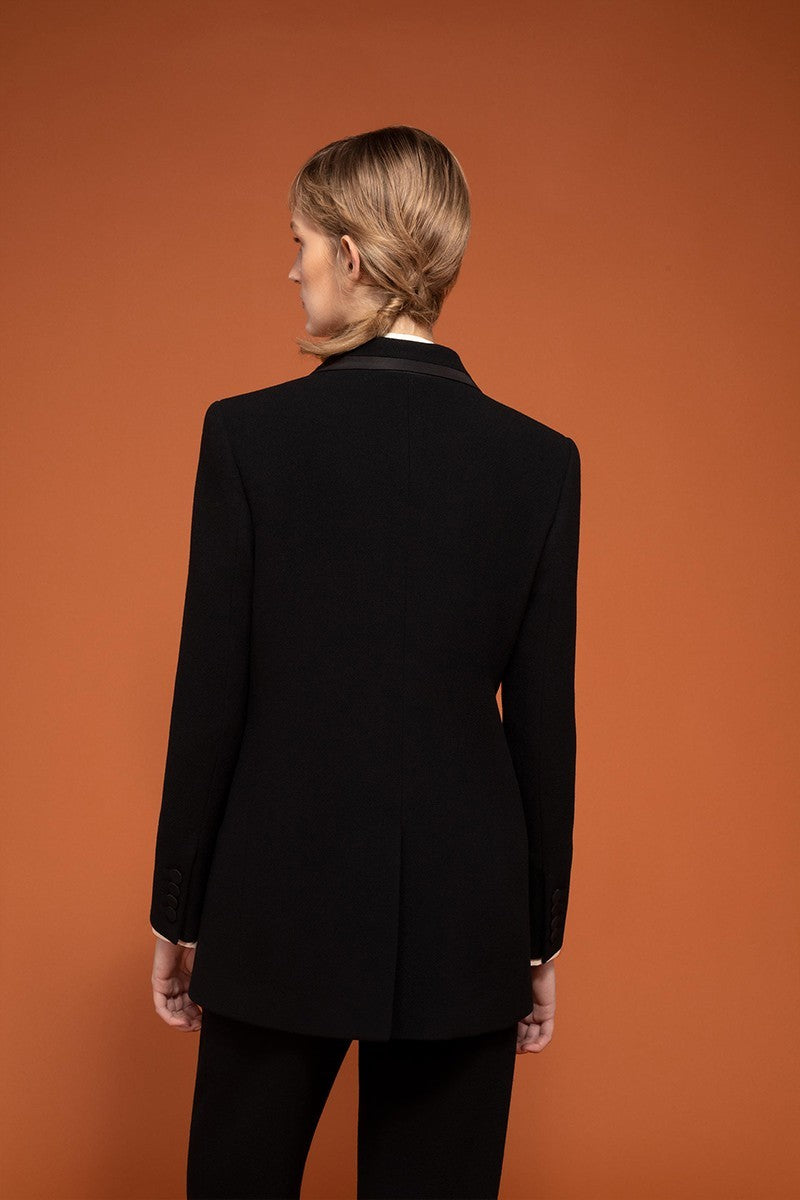 Resolute Everyday Blazer in Black